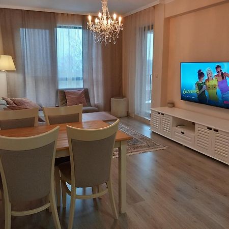 Private Apartments In White Rock Castle Μπαλτσίκ Εξωτερικό φωτογραφία