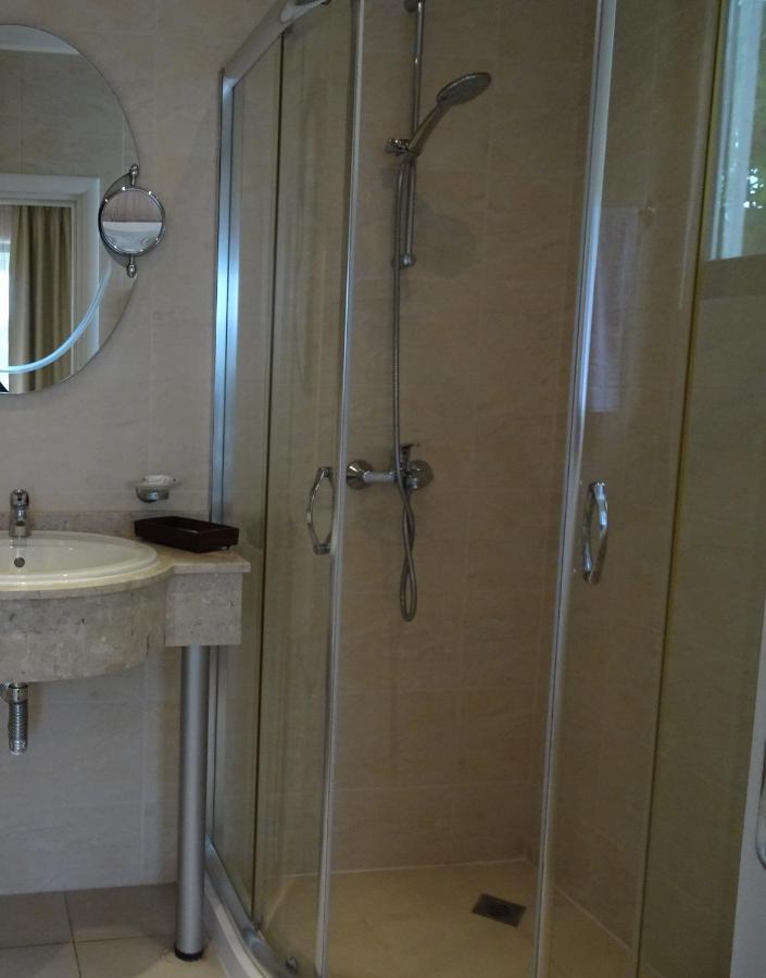 Private Apartments In White Rock Castle Μπαλτσίκ Εξωτερικό φωτογραφία