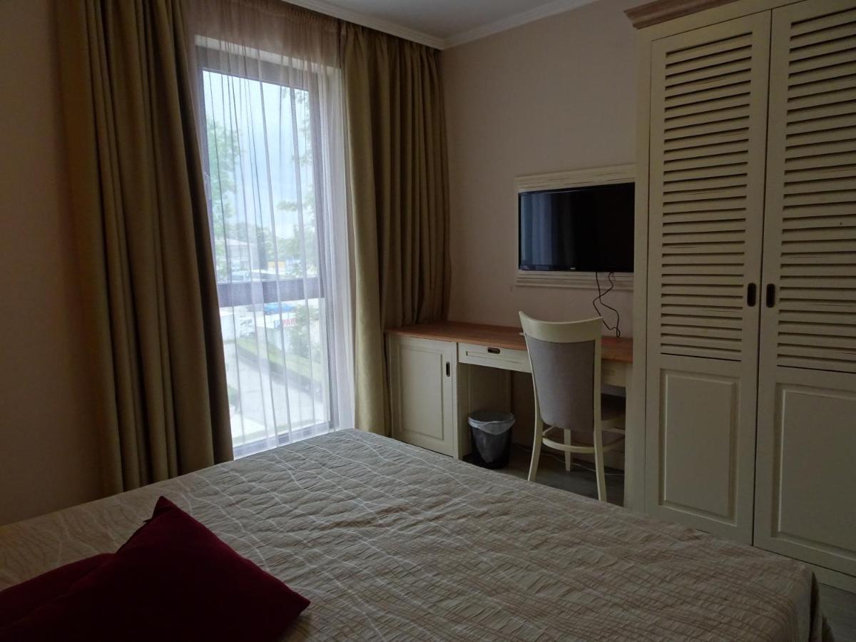Private Apartments In White Rock Castle Μπαλτσίκ Εξωτερικό φωτογραφία