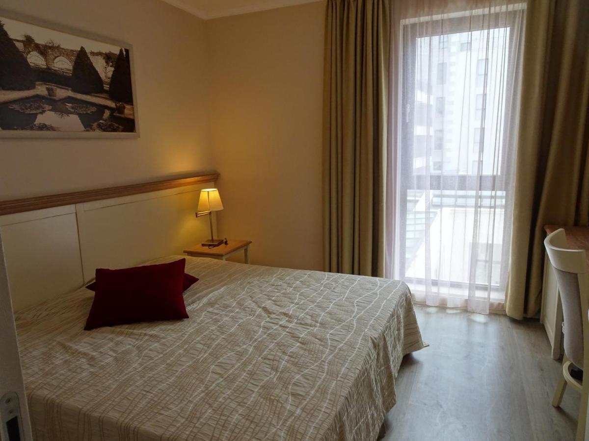Private Apartments In White Rock Castle Μπαλτσίκ Εξωτερικό φωτογραφία