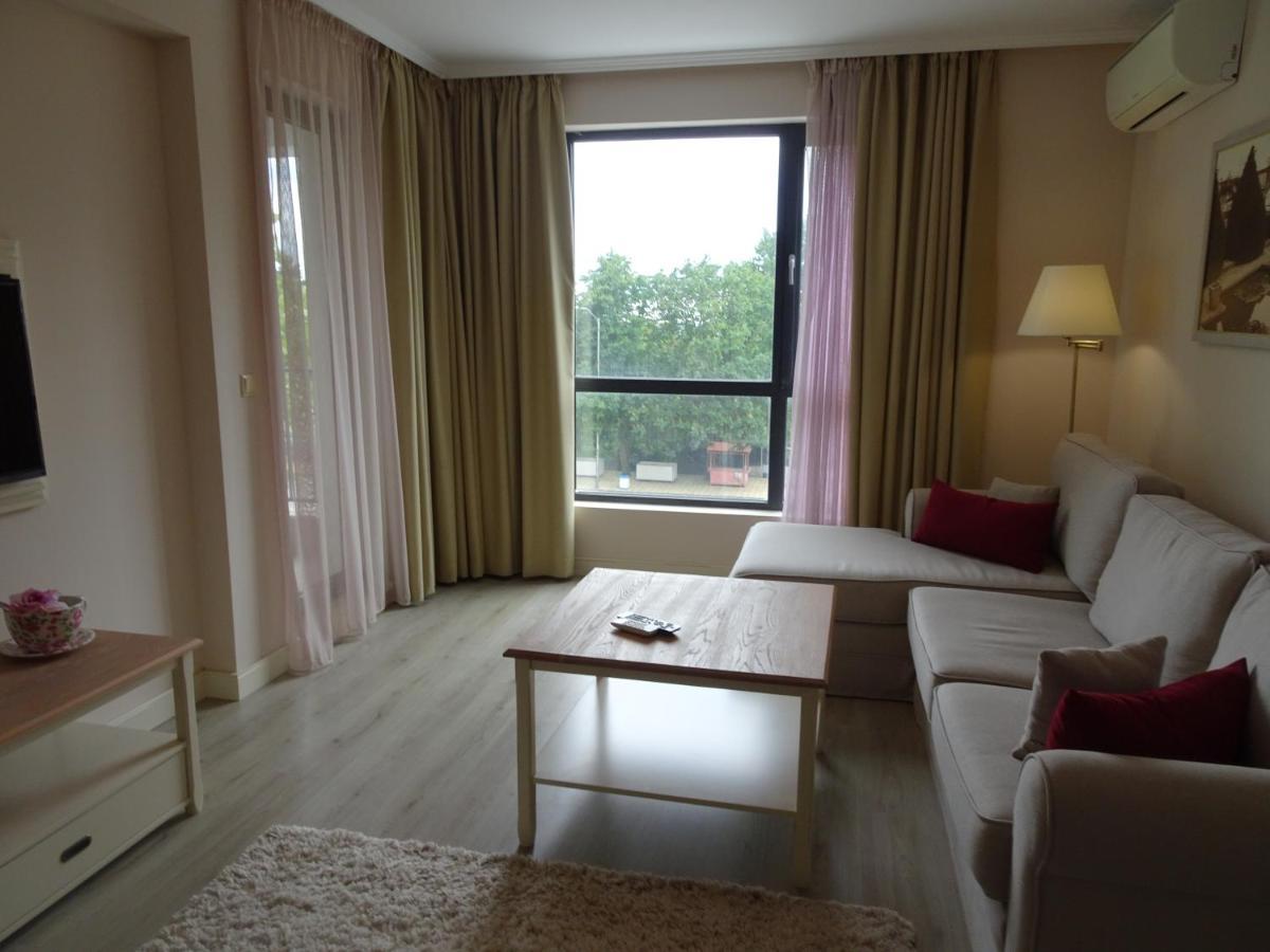 Private Apartments In White Rock Castle Μπαλτσίκ Εξωτερικό φωτογραφία