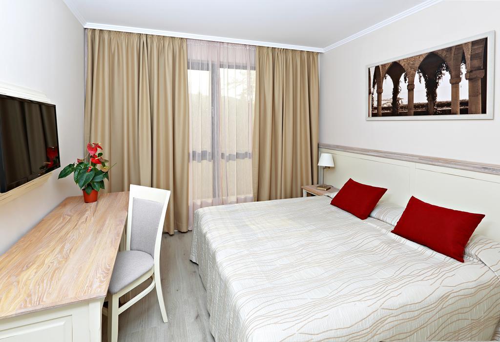Private Apartments In White Rock Castle Μπαλτσίκ Δωμάτιο φωτογραφία