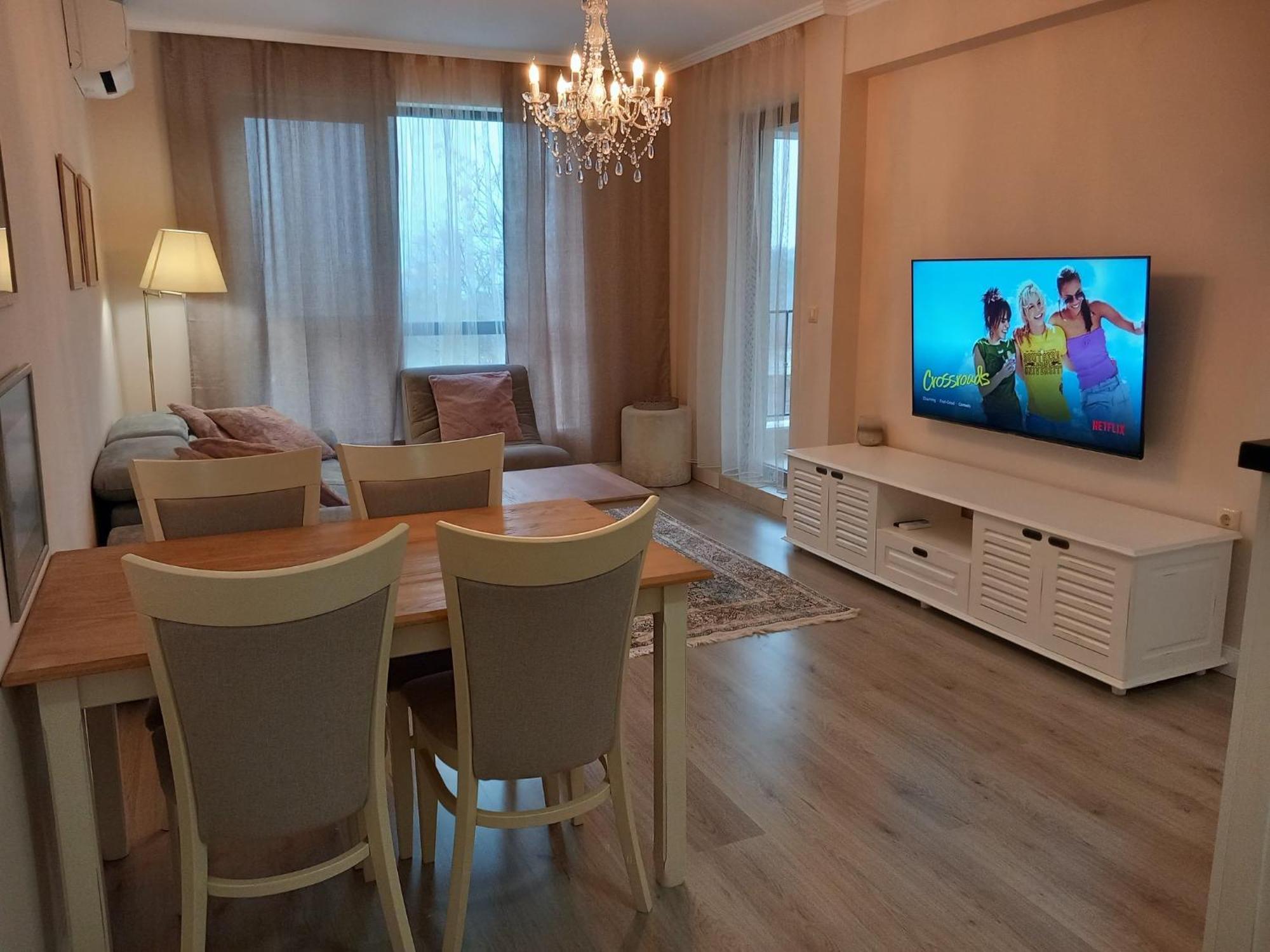 Private Apartments In White Rock Castle Μπαλτσίκ Εξωτερικό φωτογραφία