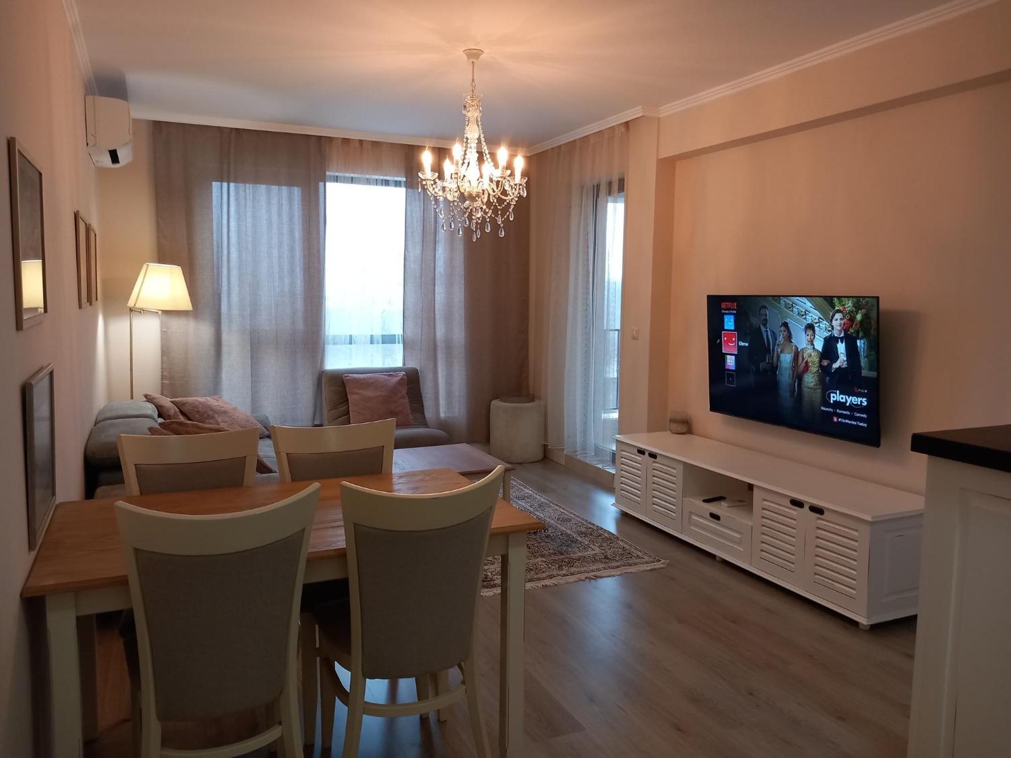 Private Apartments In White Rock Castle Μπαλτσίκ Εξωτερικό φωτογραφία